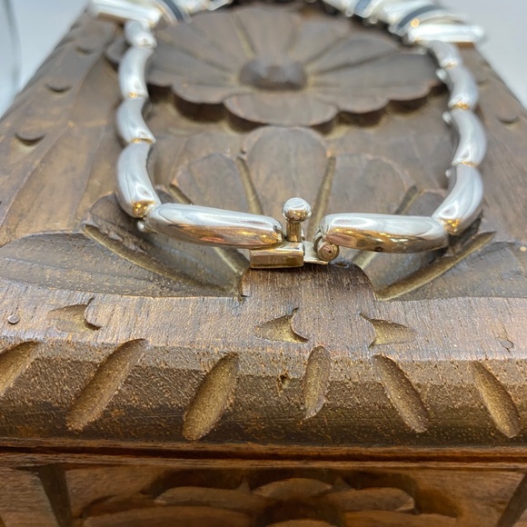 Vintage MCM Taxco Sterling and Onyx Suite - Picture 12 of 15